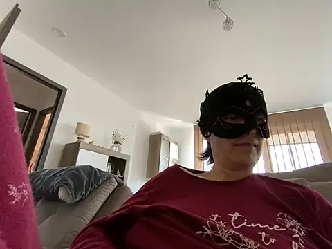 Snapshot of Marilou1983 chatting on March 8, 12:30 pm Marilou1983 online show from March 8, 12:30 pm