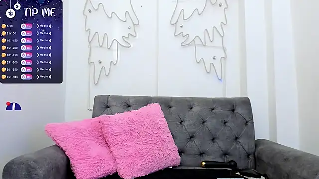 amber martinez online show from January 15, 12:25 pm