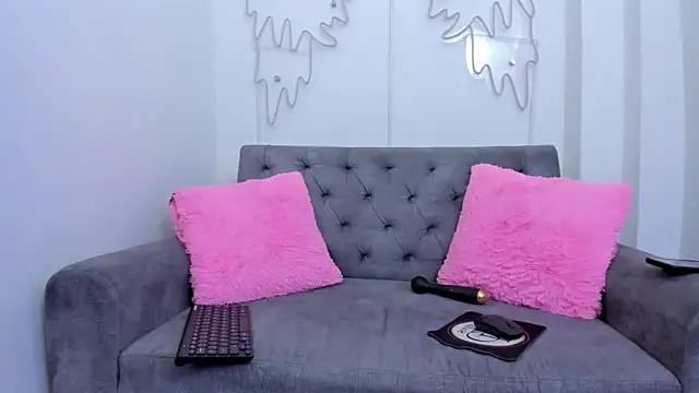 amber martinez online show from February 23, 10:42 pm