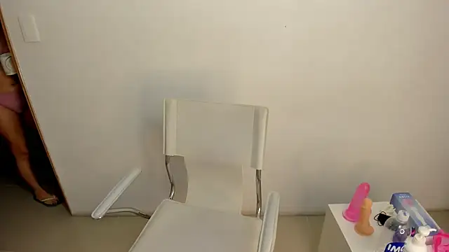 amber martinez online show from March 21, 12:28 pm