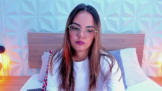 Stacey white  online show from March 18, 8:04 pm