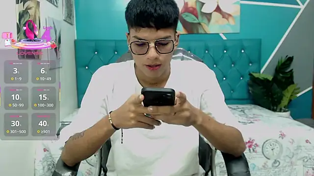 Noha scott online show from October 15, 11:38 pm