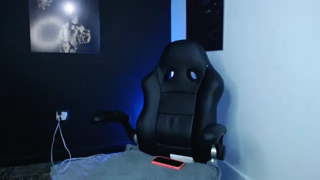 lola red95 online show from December 20, 12:01 pm