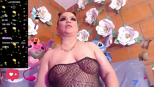 IngritBitch online show from November 9, 1:53 pm