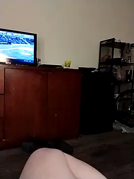 Snapshot of MickieFinnz1 chatting on April 3, 9:29 am MickieFinnz1 online show from April 3, 9:29 am