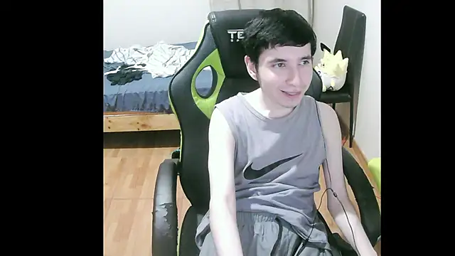 Twink martinboy online show from January 11, 1:37 am