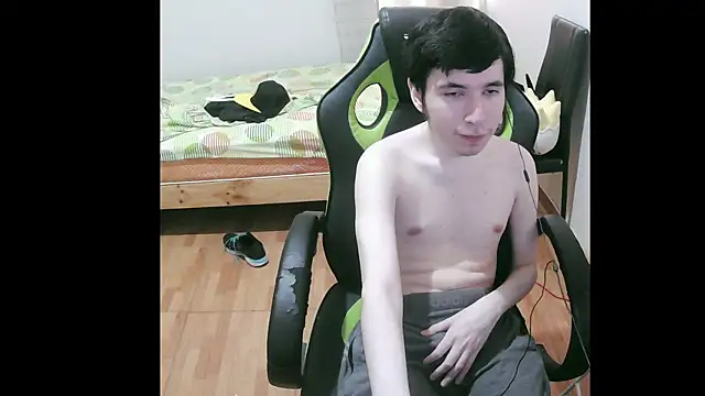 Twink martinboy online show from February 3, 10:32 pm