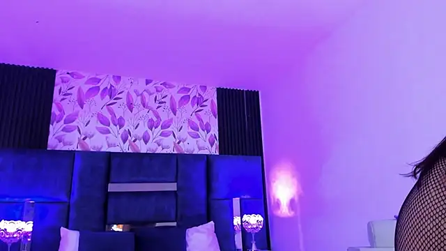 AmmyJones  online show from January 21, 4:10 am