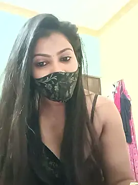 SANAYA ROY online show from January 9, 7:04 pm