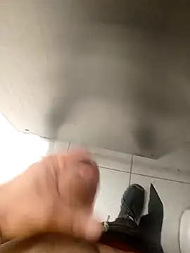 jhone3812 online show from March 6, 5:57 am