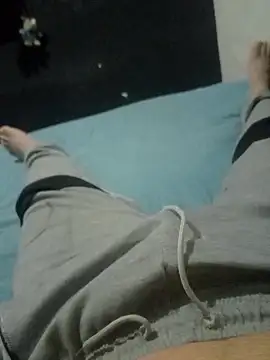 jhone3812 online show from December 22, 9:12 pm