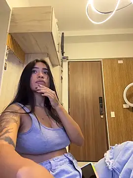 alessandroo013 online show from March 19, 9:57 am