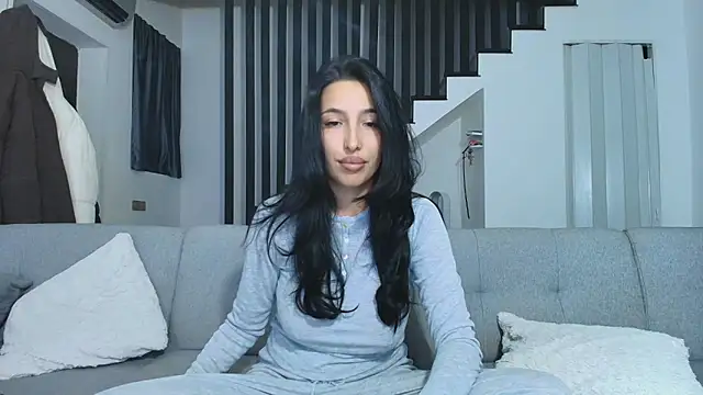 Gabrielaaxxx online show from February 17, 9:54 pm