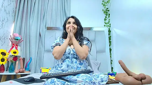  Marcela   online show from October 27, 12:20 pm