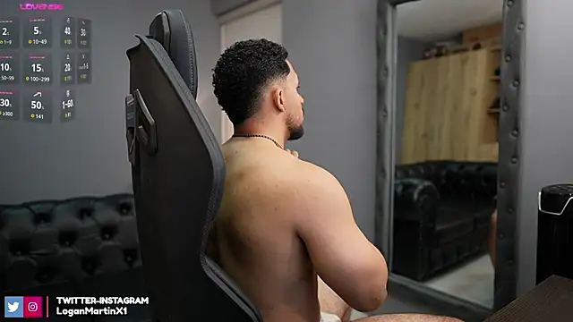 Snapshot of Martin_Logan chatting on February 20, 11:16 pm Martin Logan online show from February 20, 11:16 pm