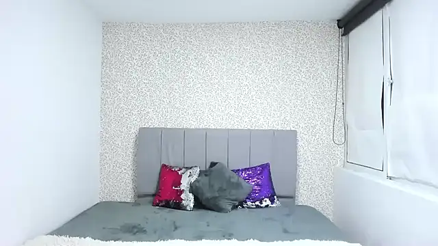 Snapshot of CharlotteeGray_ chatting on March 5, 7:38 pm CharlotteeGray online show from March 5, 7:38 pm