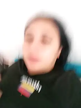 Juanamd1 online show from April 15, 1:18 pm