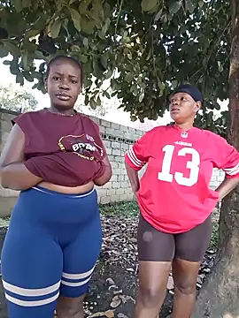 Snapshot of Broan_me chatting on March 11, 5:57 am Broan me online show from March 11, 5:57 am