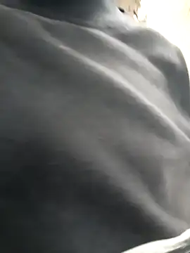 Snapshot of Broan_me chatting on March 18, 8:06 am Broan me online show from March 18, 8:06 am