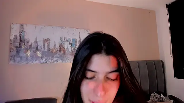 dakotaa   online show from December 13, 11:39 pm