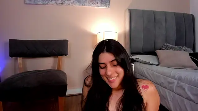 dakotaa   online show from January 3, 11:23 pm