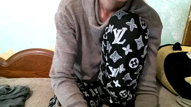 DennisXCaroll online show from October 19, 7:31 am