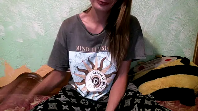 DennisXCaroll online show from November 8, 6:40 pm