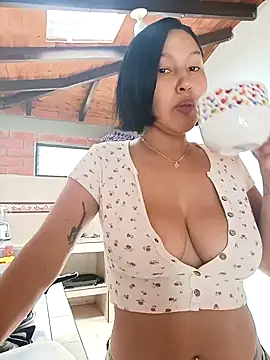 Snapshot of SamaraJay1 chatting on September 21, 2:08 pm SamaraJay1 online show from September 21, 2:08 pm