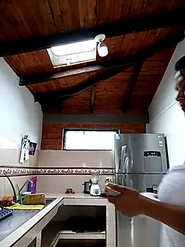 Snapshot of SamaraJay1 chatting on October 18, 1:23 pm SamaraJay1 online show from October 18, 1:23 pm