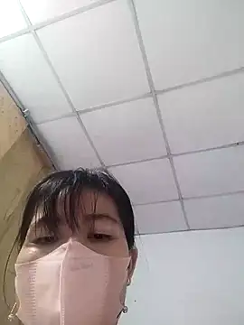 Snapshot of HimiJim chatting on October 28, 2:42 pm HimiJim online show from October 28, 2:42 pm