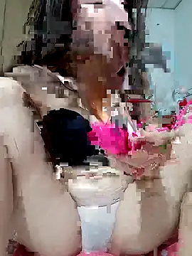 Snapshot of HimiJim chatting on November 12, 3:45 pm HimiJim online show from November 12, 3:45 pm