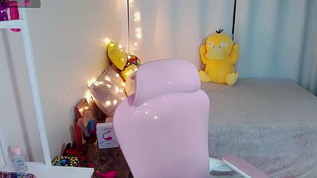 mily milk  online show from December 7, 6:43 am