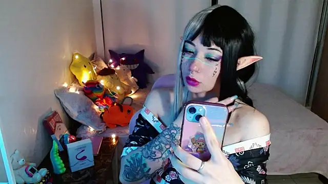 mily milk  online show from March 3, 7:32 am