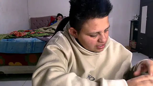 Snapshot of tatsumi_nao chatting on October 5, 1:15 am tatsumi nao online show from October 5, 1:15 am