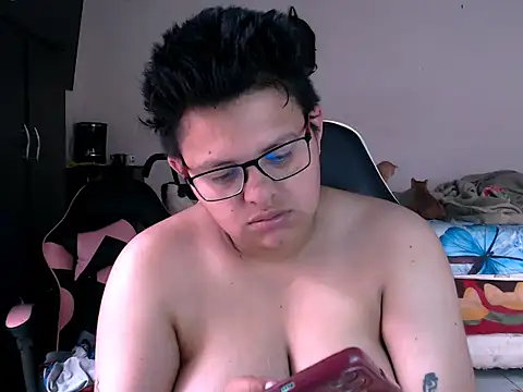 Snapshot of tatsumi_nao chatting on November 16, 3:50 pm tatsumi nao online show from November 16, 3:50 pm