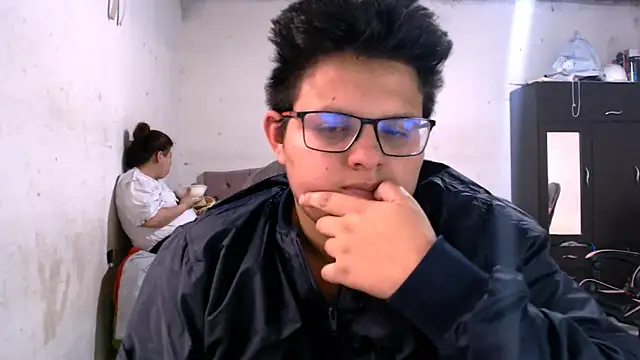 Snapshot of tatsumi_nao chatting on November 23, 7:02 pm tatsumi nao online show from November 23, 7:02 pm