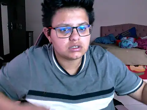 Snapshot of tatsumi_nao chatting on December 2, 7:31 pm tatsumi nao online show from December 2, 7:31 pm