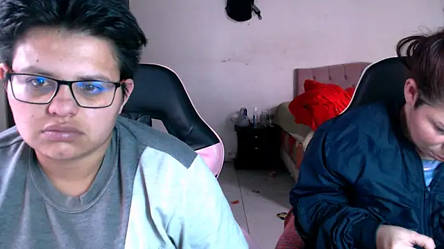 Snapshot of tatsumi_nao chatting on December 4, 6:16 pm tatsumi nao online show from December 4, 6:16 pm