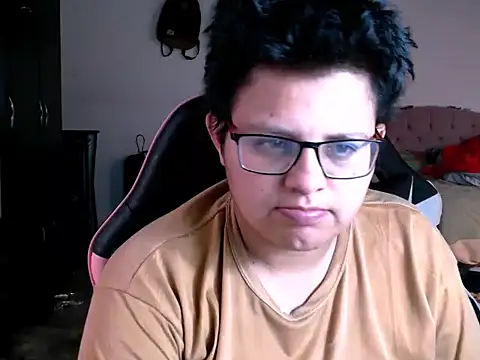 Snapshot of tatsumi_nao chatting on December 15, 8:46 pm tatsumi nao online show from December 15, 8:46 pm