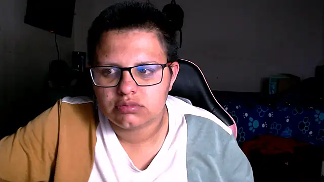 Snapshot of tatsumi_nao chatting on February 15, 12:51 am tatsumi nao online show from February 15, 12:51 am