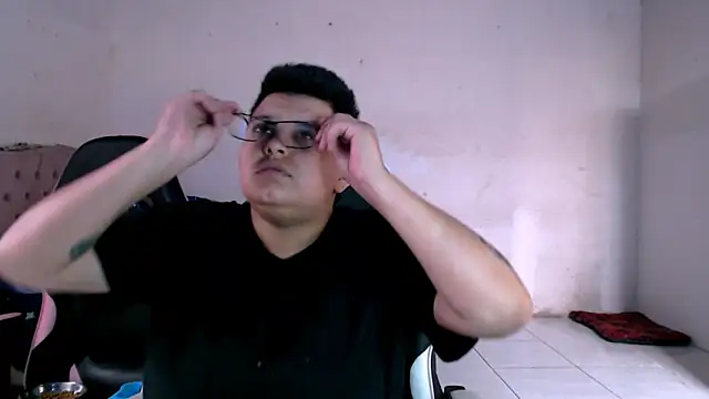 tatsumi nao online show from March 29, 8:09 pm