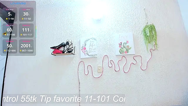 Snapshot of samanthaeliott22 chatting on November 27, 5:20 am samanthaeliott22 online show from November 27, 5:20 am