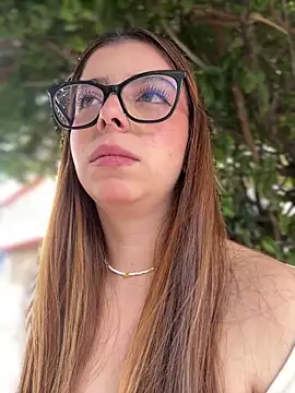 Cloew Marz online show from February 16, 7:05 pm