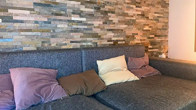 dymonted online show from March 26, 8:58 pm