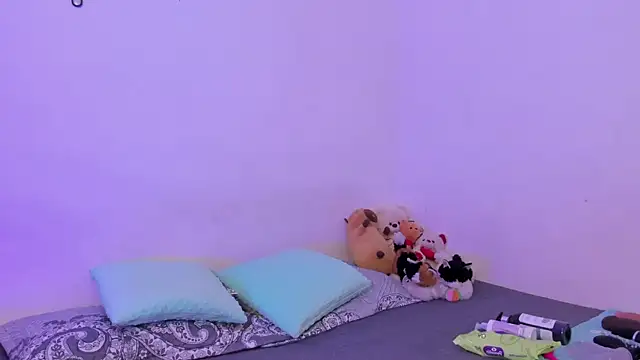 Snapshot of crystalvazquez chatting on October 19, 1:45 pm crystalvazquez online show from October 19, 1:45 pm