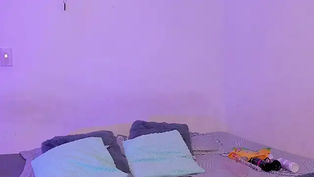 crystalvazquez online show from November 4, 12:04 pm