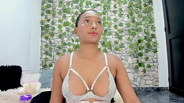 Snapshot of Pandora_gu chatting on January 14, 10:44 pm Pandora gu online show from January 14, 10:44 pm