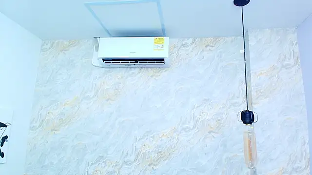 Mia candy 0 online show from October 9, 12:03 pm