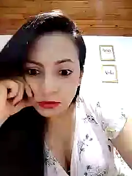 anaruiz  online show from February 14, 4:15 am