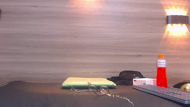 Cutie Shy  online show from February 17, 10:14 pm